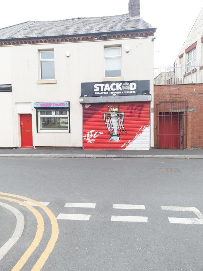 Villa L.F.C Townhouse In Anfield Liverpool Exterior foto